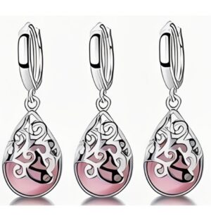 Rosy Lace Teardrop
